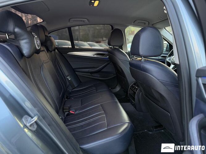 BMW 530e 53 interauto-car