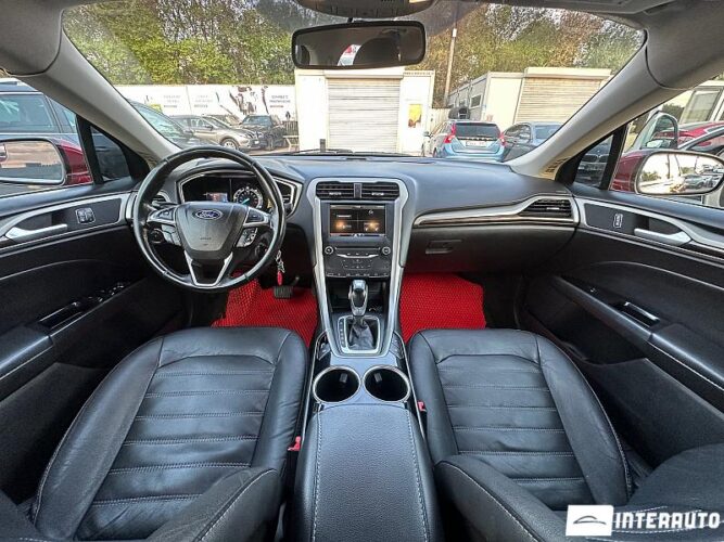 Ford Fusion 37 interauto-car