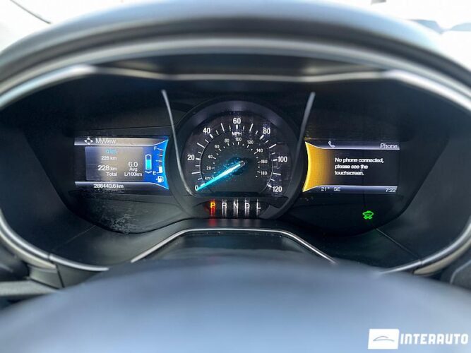 Ford Fusion 40 interauto-car