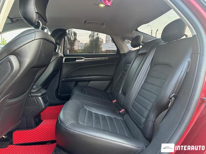 Ford Fusion 45 interauto-car