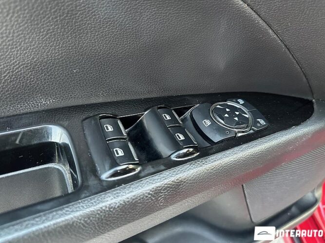 Ford Fusion 36 interauto-car