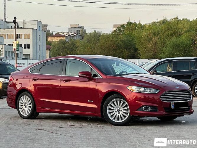 Ford Fusion 33 interauto-car