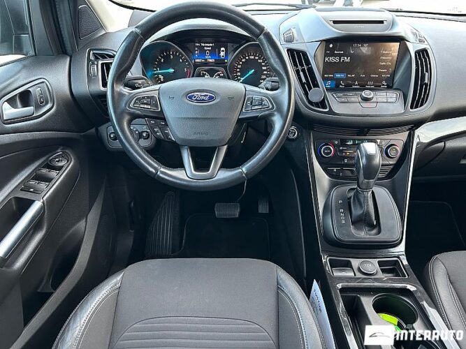 Ford Kuga 34 interauto-car