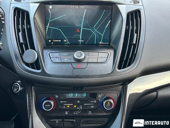 Ford Kuga 39 interauto-car