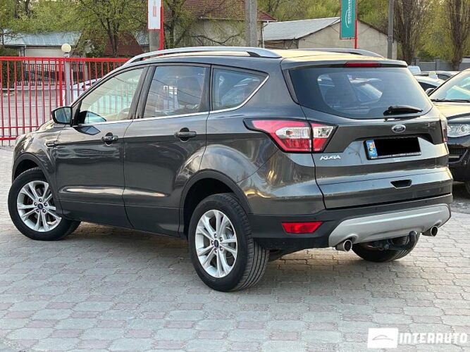 Ford Kuga 31 interauto-car