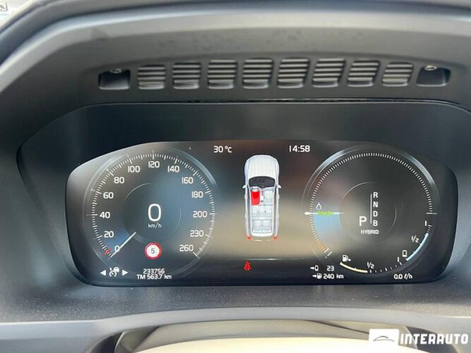 Volvo XC 90 40 interauto-car