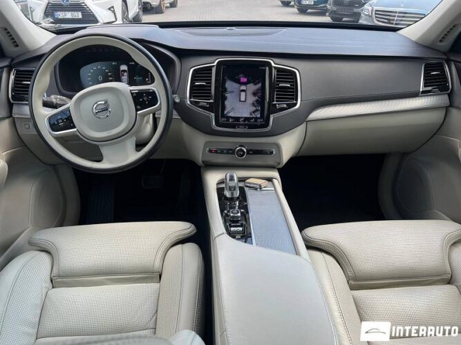 Volvo XC 90 38 interauto-car