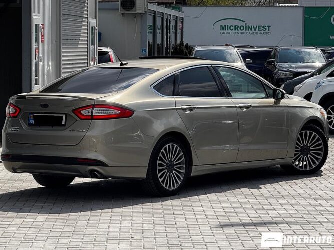 Ford Fusion 35 interauto-car