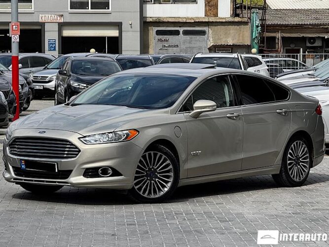 Ford Fusion 32 interauto-car