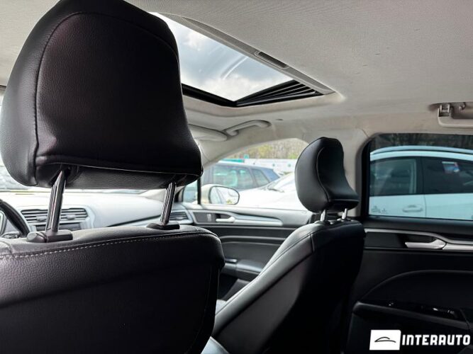 Ford Fusion 46 interauto-car