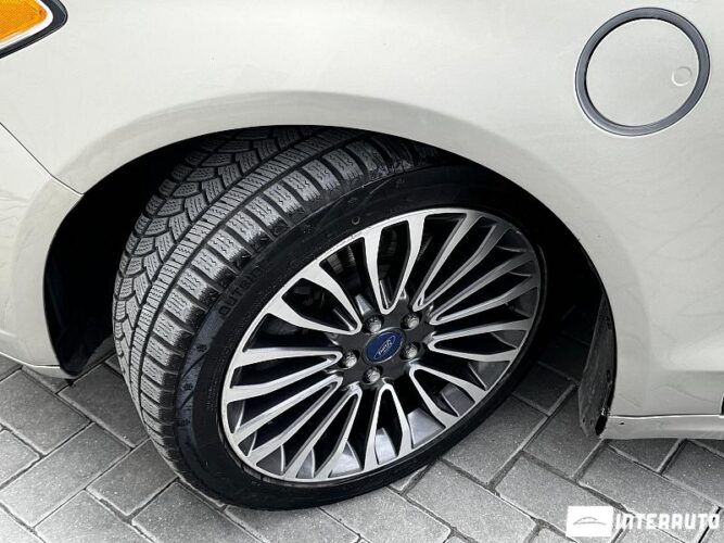 Ford Fusion 50 interauto-car