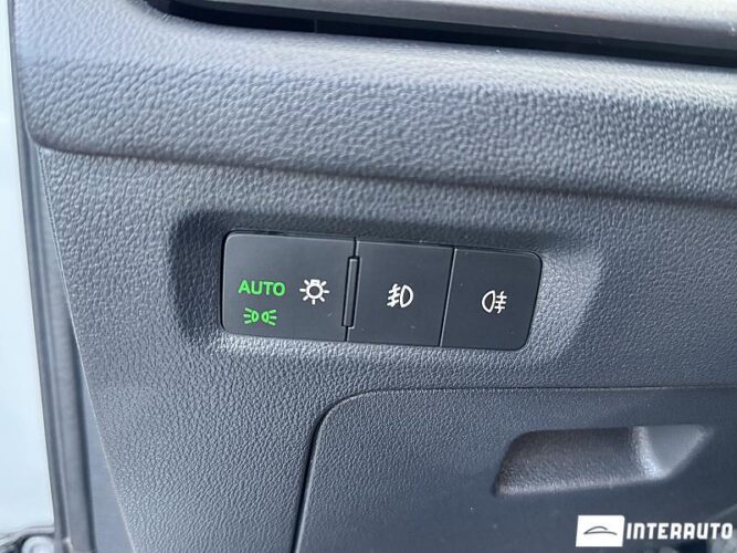 Skoda Octavia 48 interauto-car