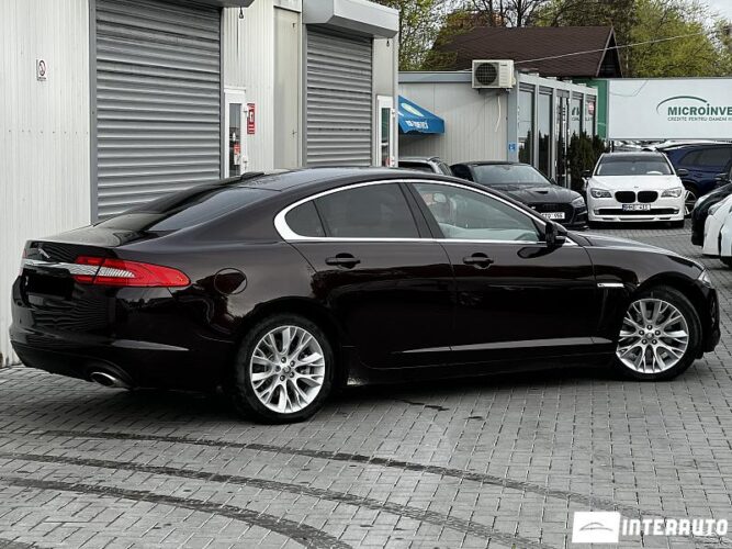 Jaguar XF 31 interauto-car
