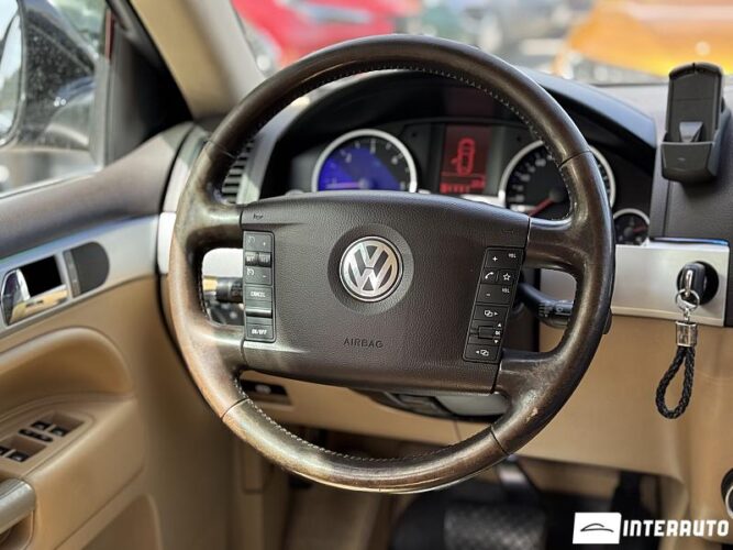 Volkswagen Touareg 38 interauto-car