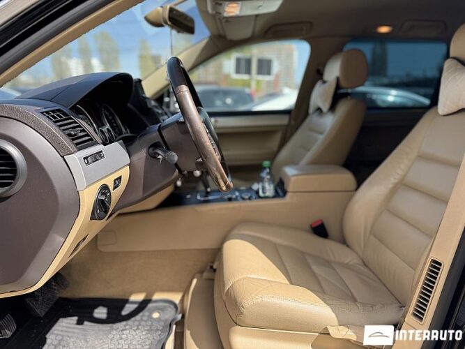 Volkswagen Touareg 35 interauto-car