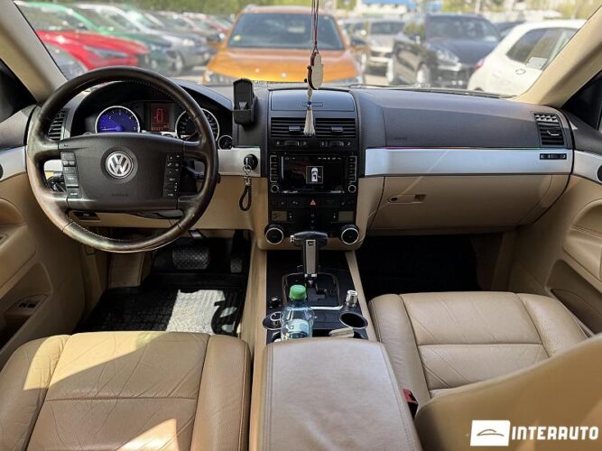 Volkswagen Touareg 43 interauto-car