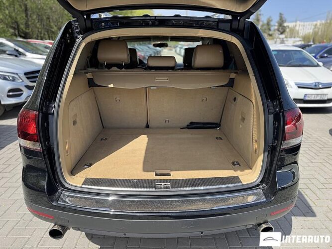 Volkswagen Touareg 33 interauto-car