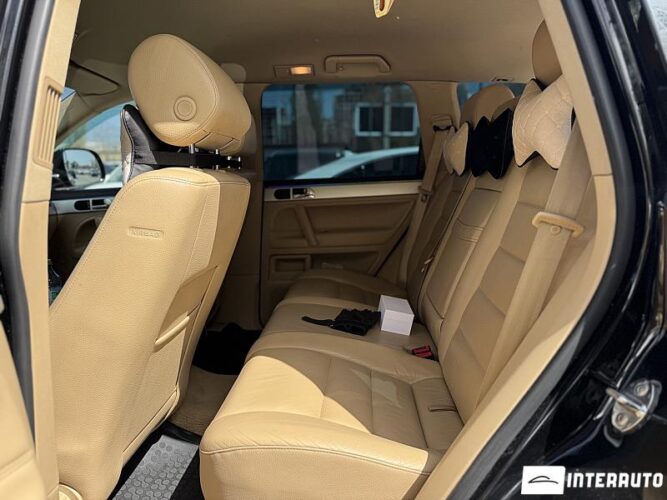 Volkswagen Touareg 44 interauto-car