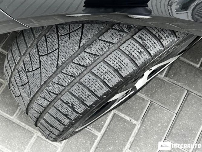 Mercedes CLS 250 47 interauto-car