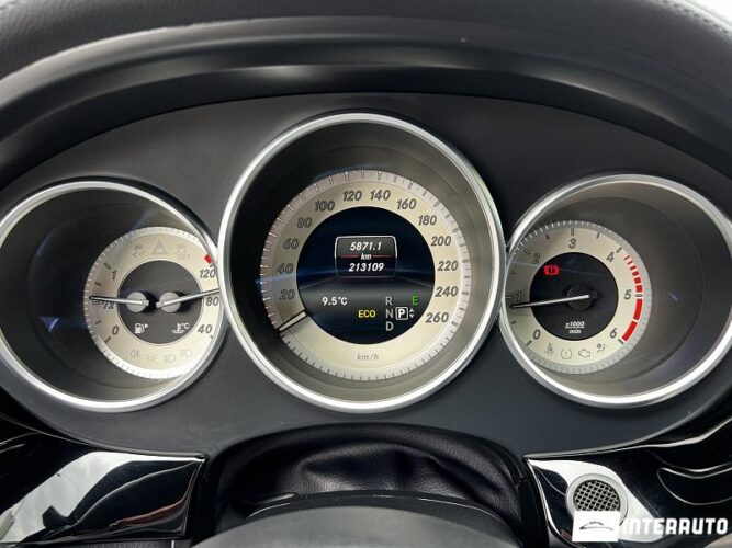 Mercedes CLS 250 38 interauto-car