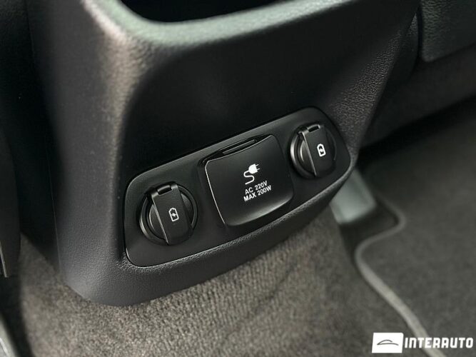 Hyundai Santa Fe 60 interauto-car