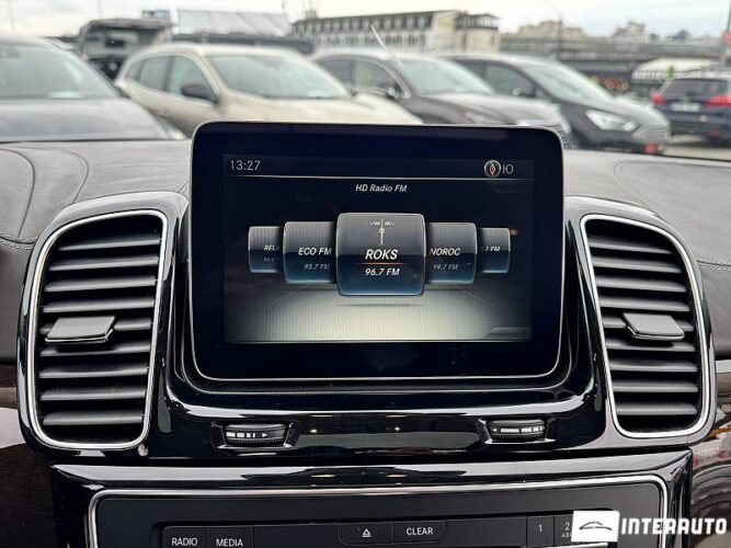 Mercedes GLE 550e 44 interauto-car