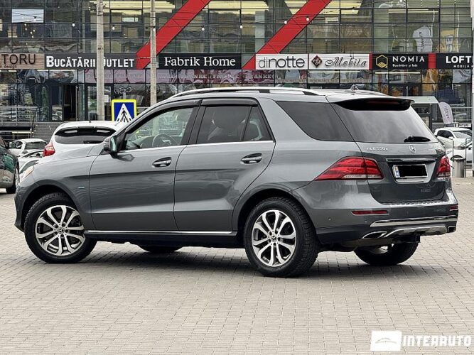 Mercedes GLE 550e 39 interauto-car