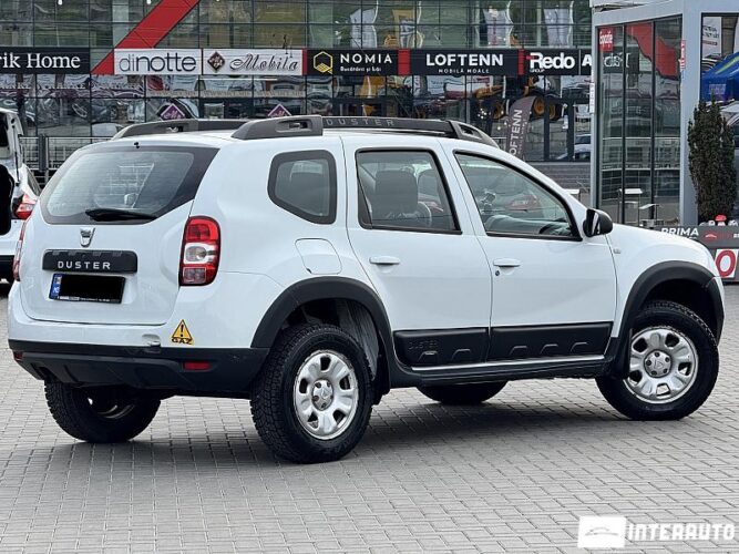 Dacia Duster 30 interauto-car