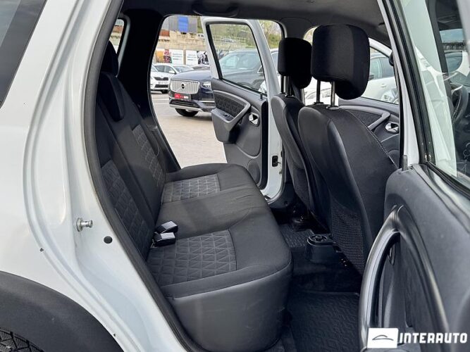 Dacia Duster 39 interauto-car