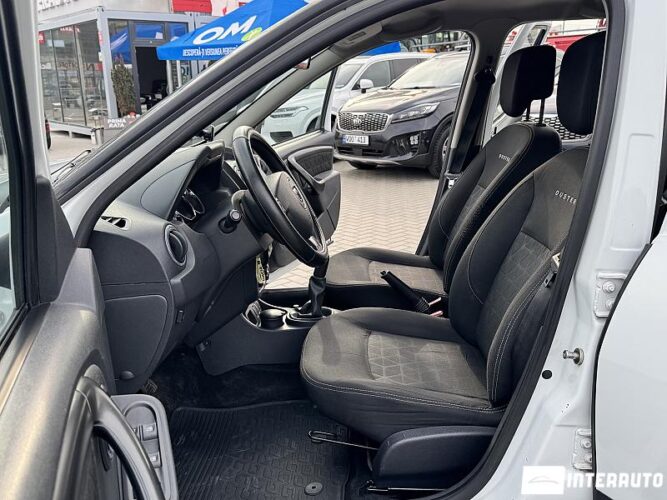 Dacia Duster 32 interauto-car