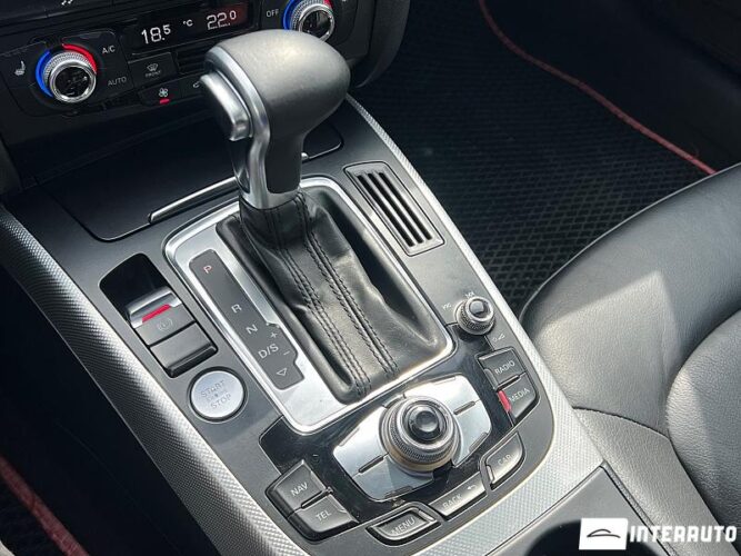 Audi A4 44 interauto-car