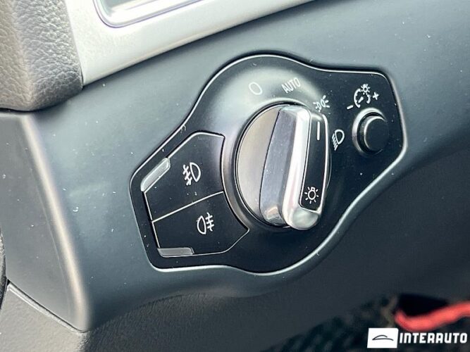 Audi A4 46 interauto-car