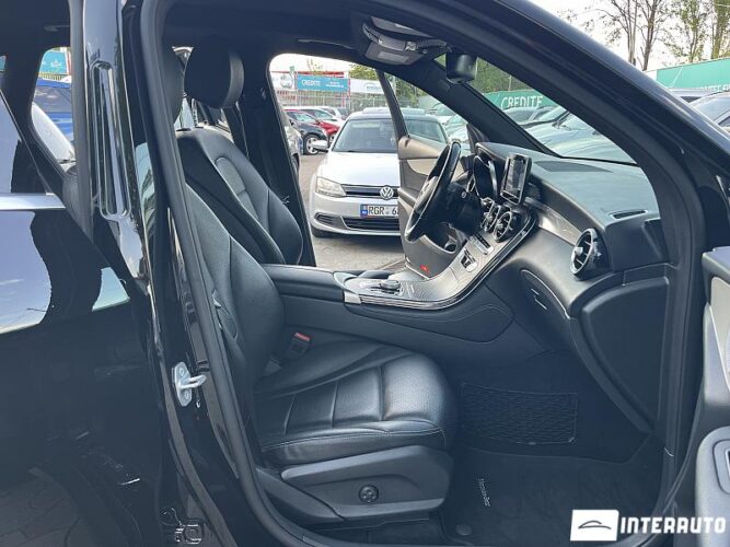Mercedes GLC 350e 52 interauto-car