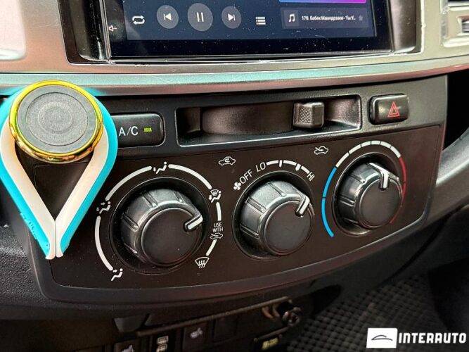 Toyota Hilux 44 interauto-car