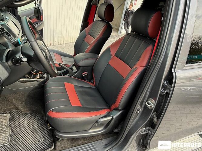 Toyota Hilux 35 interauto-car