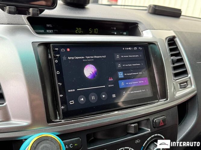 Toyota Hilux 43 interauto-car