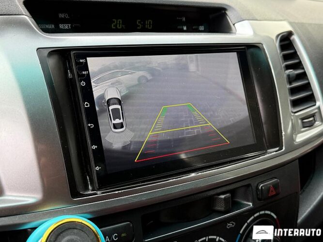 Toyota Hilux 42 interauto-car