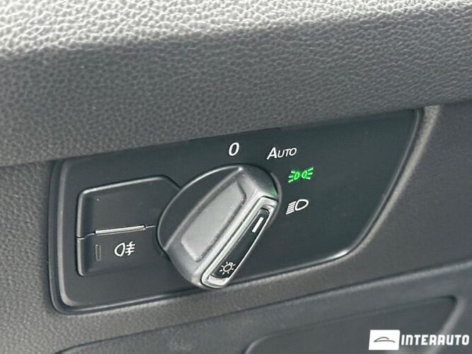 Volkswagen Passat GTE 42 interauto-car