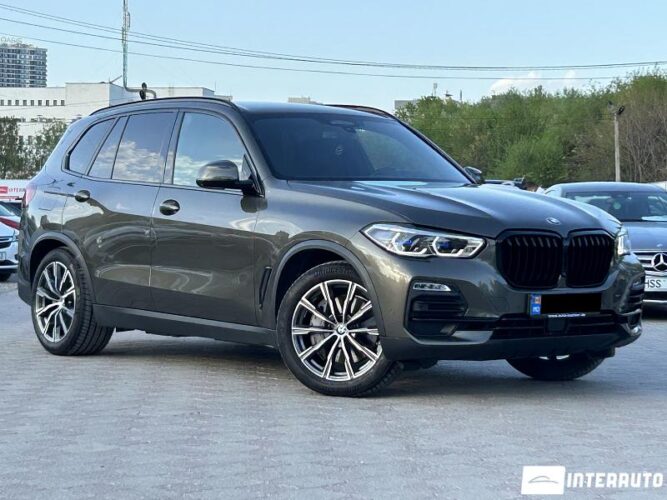 BMW X5 4.5e 38 interauto-car