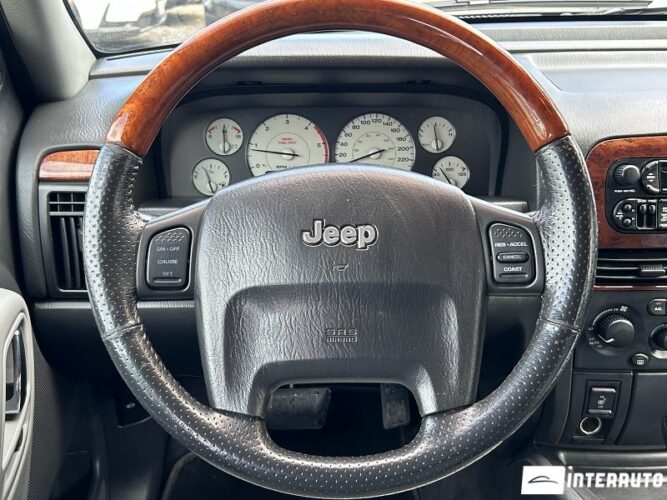 Jeep Grand Cherokee 36 interauto-car