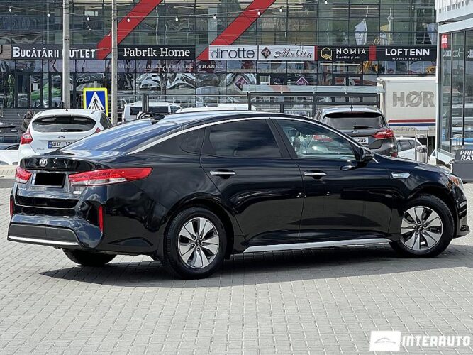 Kia Optima 33 interauto-car