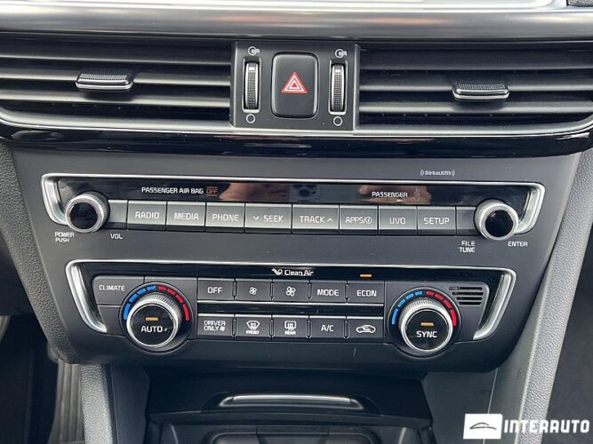 Kia Optima 40 interauto-car