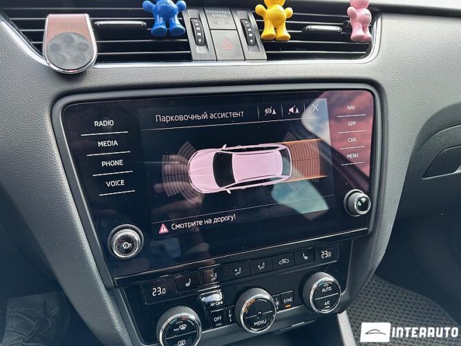 Skoda Octavia 40 interauto-car