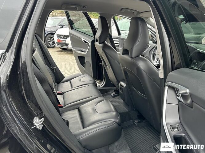 Volvo XC 60 46 interauto-car