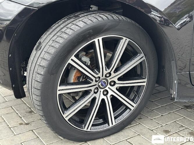 Volvo XC 60 48 interauto-car