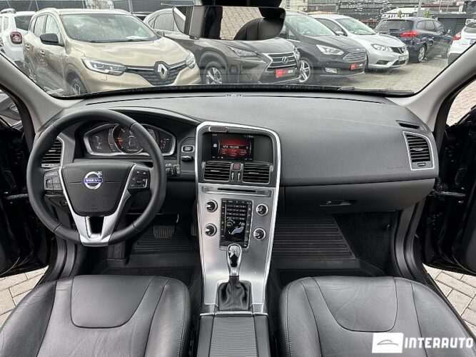 Volvo XC 60 38 interauto-car