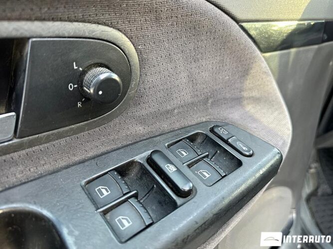 Seat Alhambra 32 interauto-car