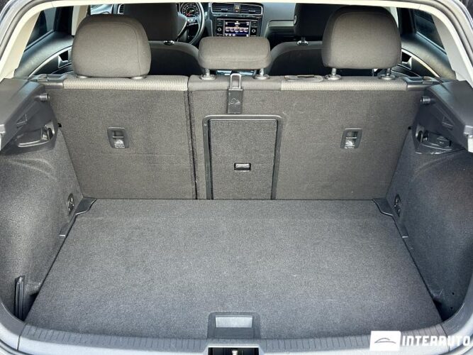 Volkswagen Golf 47 interauto-car