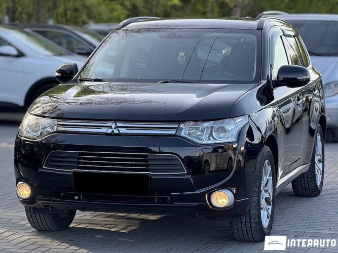 Mitsubishi Outlander 31 interauto-car