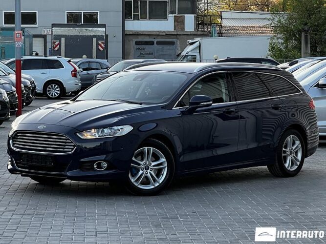 Ford Mondeo 32 interauto-car